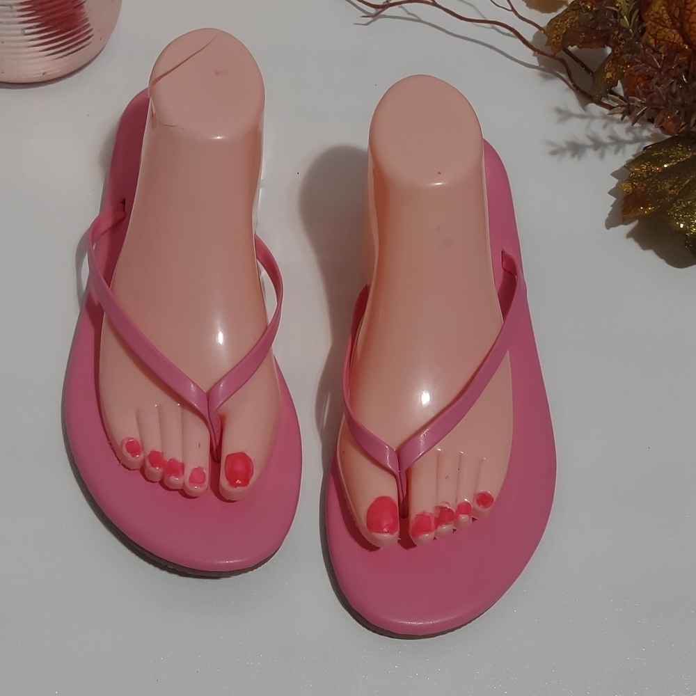 Shade & Shore Pink Sandals